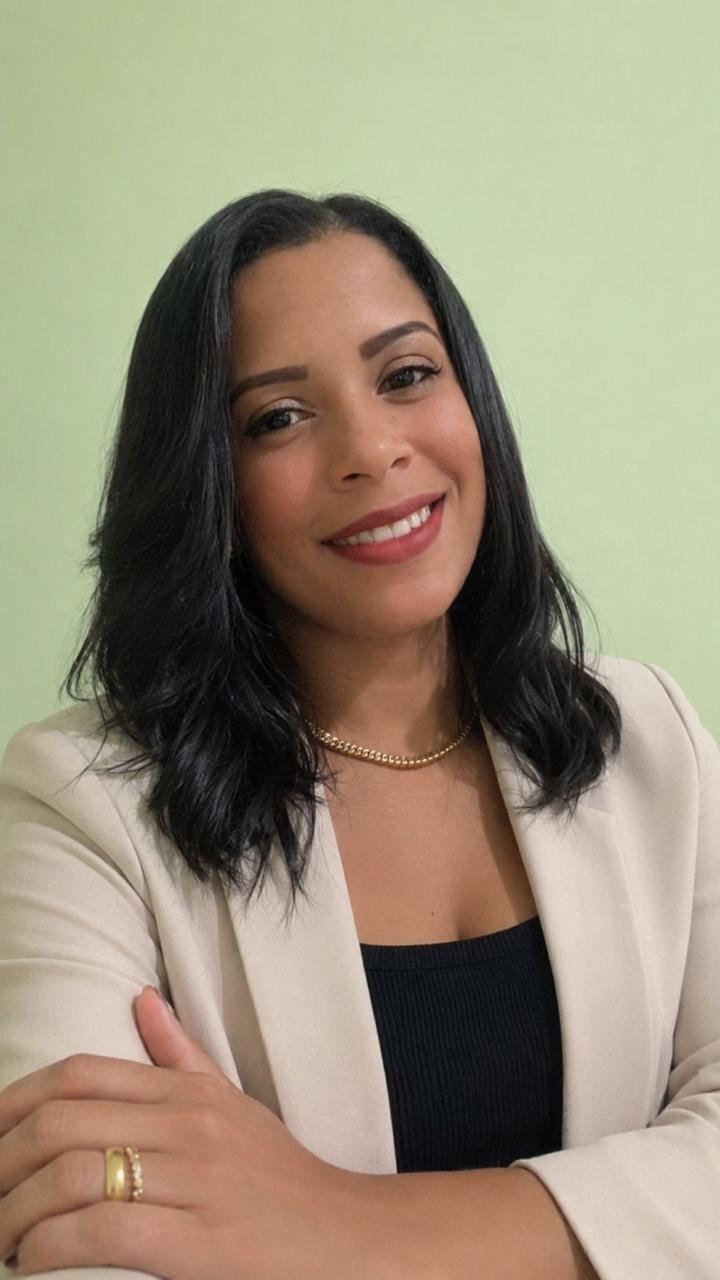 Gleyci Leal, psicóloga da Clínica Entrelinhas, especialista em casais e relacionamentos